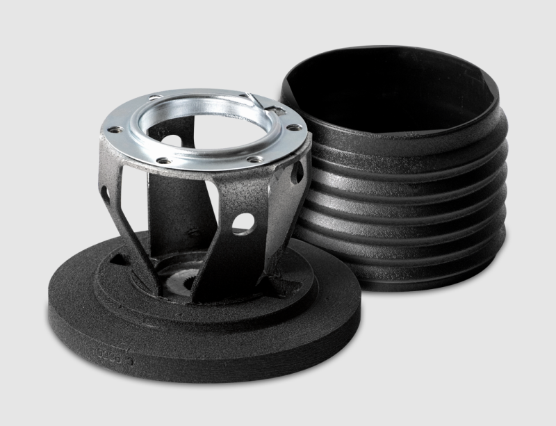 Momo Steering Wheel Adapter - Ford Focus and Mustang