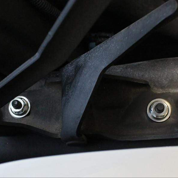 Chevrolet C5 Corvette & Z06 (1997-2004) Titanium Engine Bay Kit