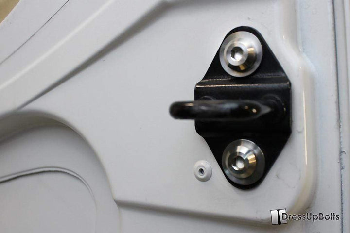 Chevrolet C5 Corvette & Z06 (1997-2004) Titanium Dress Up Bolts Engine Bay Kit - DressUpBolts.com