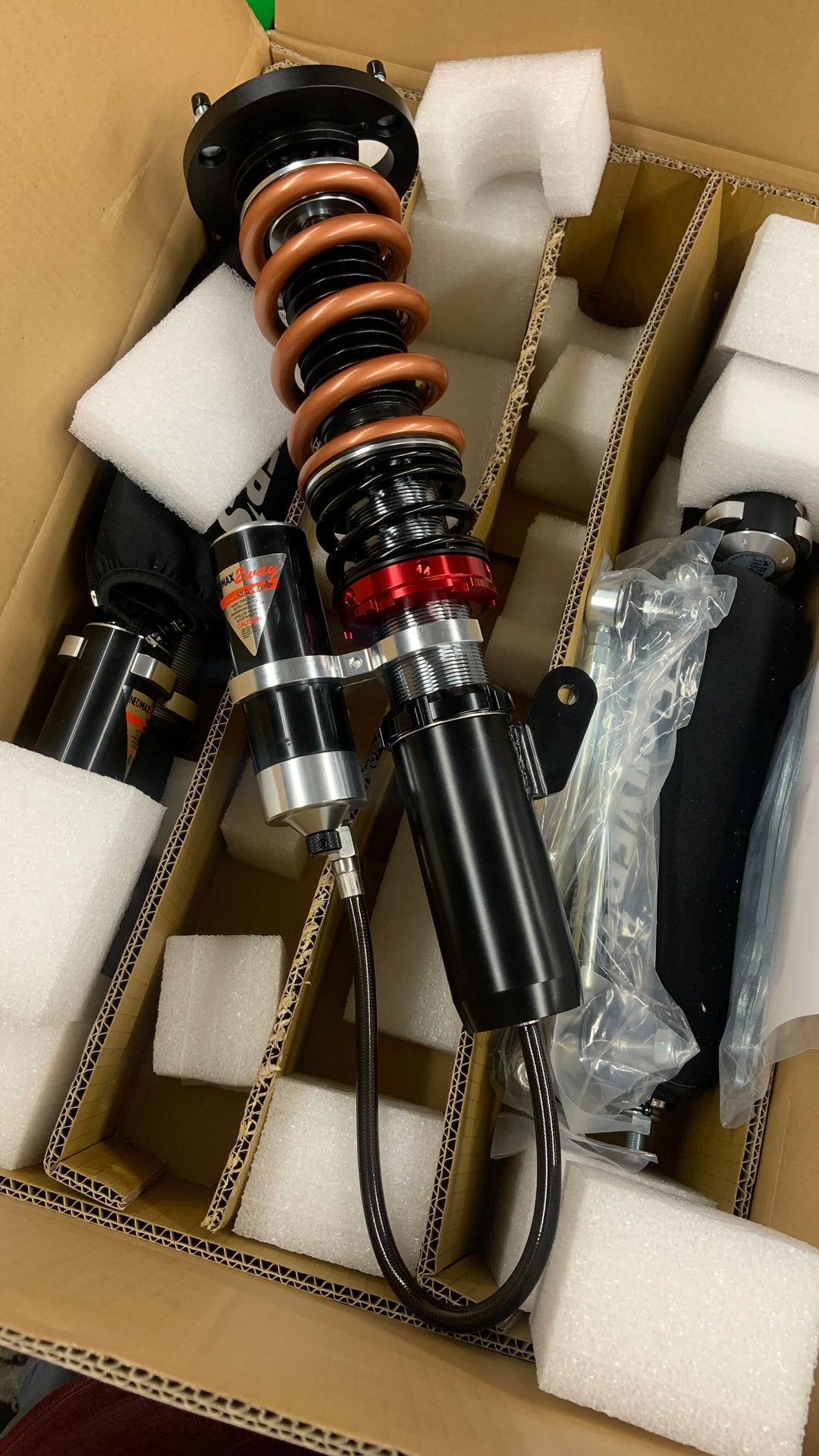 Silver's NEOMAX 2-Way Coilovers BMW M3 (E90/92/93) True Rear 2008-2013